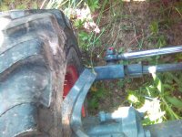 667386-rt wheel top view of knuckle.jpg