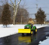 783648-Funinsnow.jpg