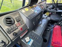 44013-19.jpg