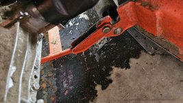 GR2120 axle oil.jpg