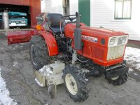 832121-Yanmar YM186D 014 (Small).jpg