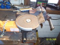 832337-chipper knife sharpener (600 x 450).jpg