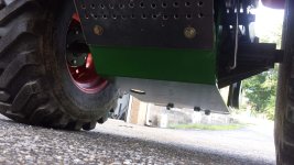 Skid 2.jpg