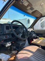 ceh105102-19.jpg