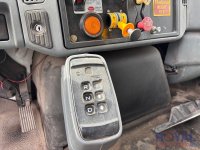 44042-17.jpg