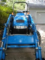 748834-first pictures of the tractor 002 (Small).jpg