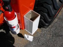 630241-Tractor boxes 012.jpg