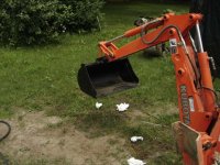 672989-24_inch_bucket3.jpg