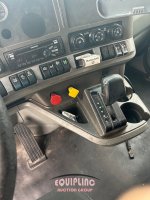 cjm184613-27.jpg