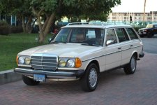 M-B 300TD.jpg