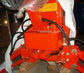 752290-BHAuxTank2sm.jpg