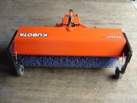 750016-bx_sweeper2.jpg