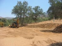 841047-WELL SITE LEVEL.JPG