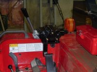 auxvalve2.JPG