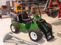 722368-Tractor 1.jpg