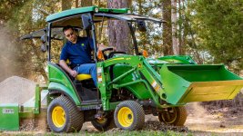 1025r_tractor_cut_r4g032214_cab_large_87d766cf66bf7d42c40fb5913e722ecab09d949c.jpg