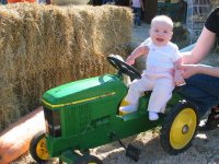 776817-tractorbaby.jpg
