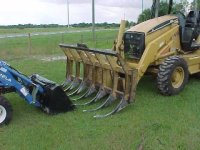 649201-rake.jpg