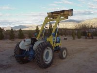 732217-1970 Ford 3000-05.jpg
