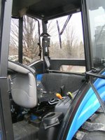 775170-Cab Interior 5.jpg