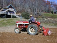 2006.11.05tractor (2).JPG