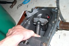 699229-broken piston.JPG