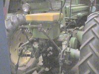 874895-JD A rear hydraulics (480 x 360).jpg