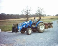 863689-060304 DSC_0154 Tractor Forks Disc (600 x 480).jpg