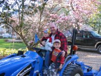 879274-tractor3.jpg