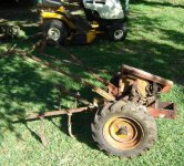 884452-new toy 002 (Small).jpg