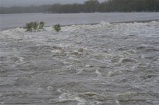 885623-River 5.15.06 020 (Small).jpg