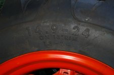 tractor 011.jpg