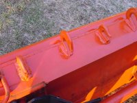 892127-KSM Kubota Bucket Hooks 04.jpg