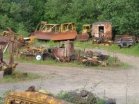 2003-05-22-Kroenig Tractor Parts20.JPG