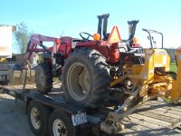 tractor 001.jpg