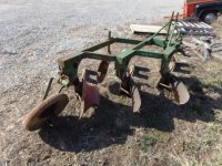 johndeere416athreebottomplow_ca2cbcfaae364a22ba3afaacaff8d9db.jpg