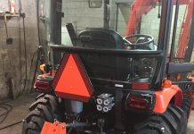 Kubota OEM B series RR for cab (2).png