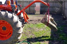 Skidding tongs 008 (600 x 399).jpg