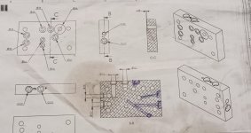 3D drawing hydraulics block.jpg