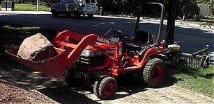 2-56581-loaderockcrop.jpg