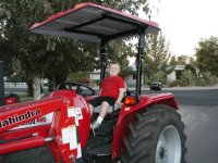 326609-tractorbynet1.jpg