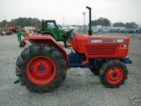 Kubota L-3502.jpeg