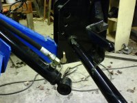Cylinder off Broken.jpg