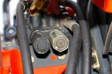 Loader valve 003.jpg