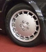 190e wheel.jpg
