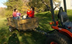 Hay ride2.jpg
