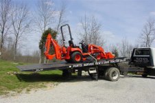 tractor 001 (Small).jpg