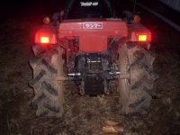tractorF15D 001.jpg